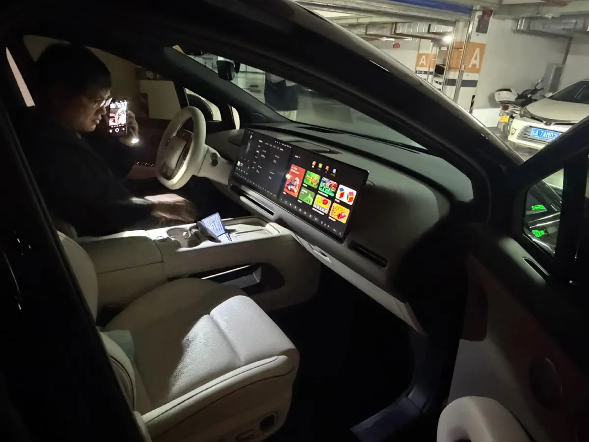 2025 Li i6 BEV,autocango,china used car exporter,china ev exporter,chinese used car exporter,chinese used ev exporter