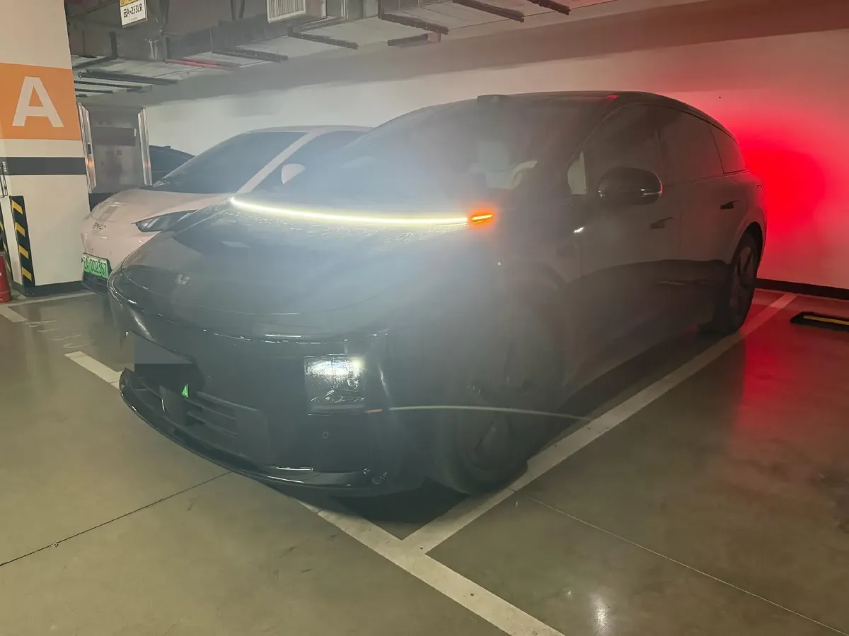 2025 Li i6 BEV,autocango,china used car exporter,china ev exporter,chinese used car exporter,chinese used ev exporter