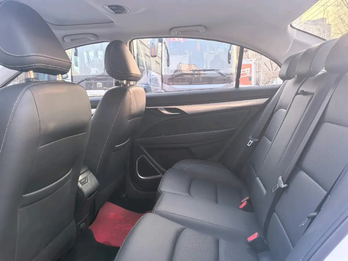 2020 Geely Emgrand 1.5L 109HP L4 CVT,autocango,china used car exporter,china ev exporter,chinese used car exporter,chinese used ev exporter