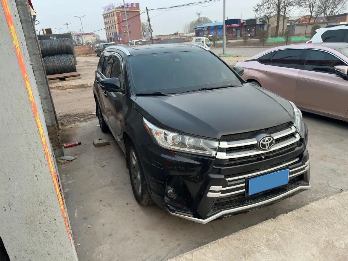 2018 Toyota Highlander 2.0T 220HP L4 6AT,autocango,china used car exporter,china ev exporter,chinese used car exporter,chinese used ev exporter