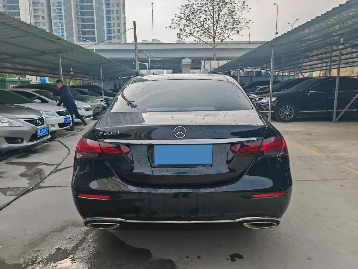 2022 Mercedes-Benz E Class 2.0T 258HP L4 9AT,autocango,china used car exporter,china ev exporter,chinese used car exporter,chinese used ev exporter