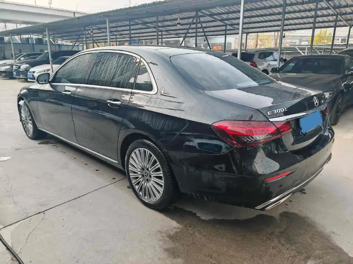 2022 Mercedes-Benz E Class 2.0T 258HP L4 9AT,autocango,china used car exporter,china ev exporter,chinese used car exporter,chinese used ev exporter