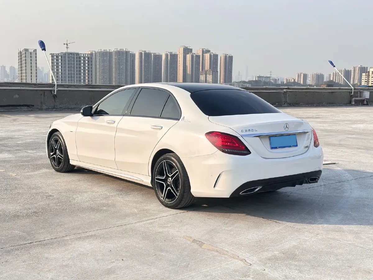 2021 Mercedes-Benz C Class 1.5T 184HP L4 9AT,autocango,china used car exporter,china ev exporter,chinese used car exporter,chinese used ev exporter