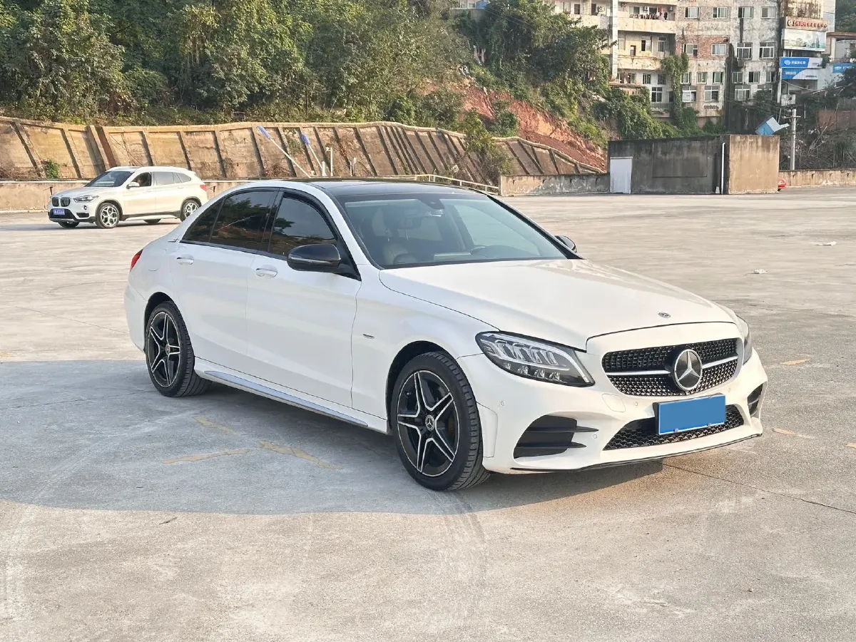 2021 Mercedes-Benz C Class 1.5T 184HP L4 9AT,autocango,china used car exporter,china ev exporter,chinese used car exporter,chinese used ev exporter