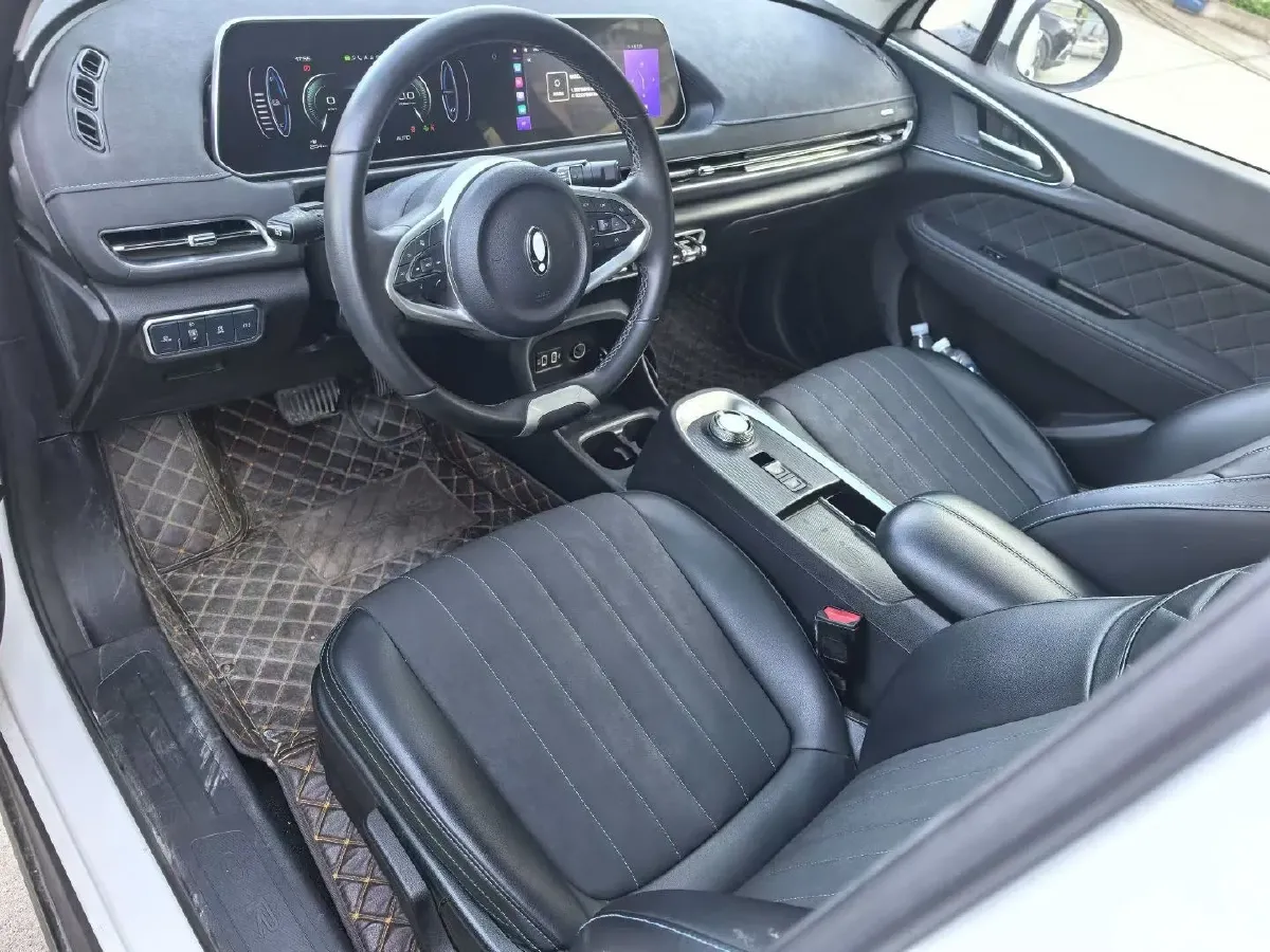 2022 ChangAn Oshan X7 Plus 1.5T 188HP L4 7DCT,autocango,china used car exporter,china ev exporter,chinese used car exporter,chinese used ev exporter