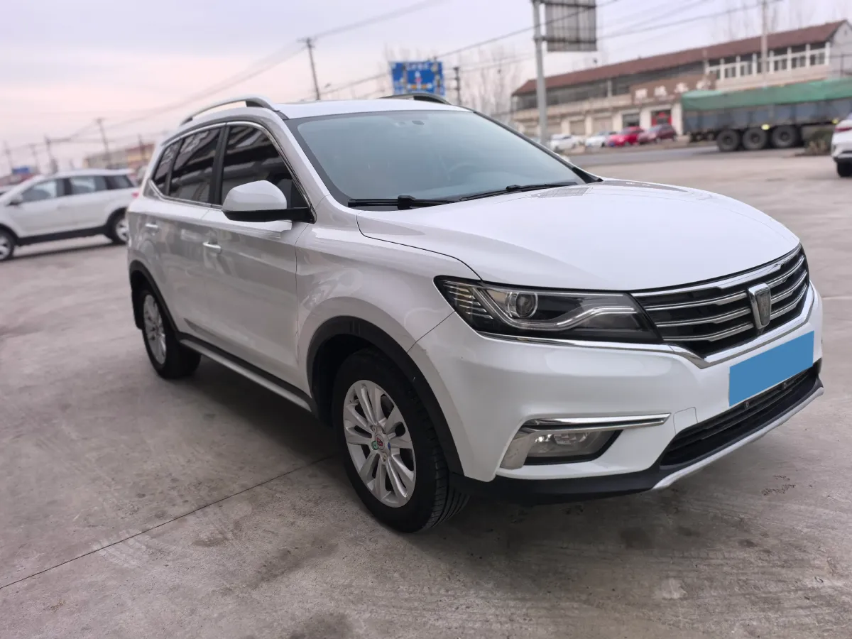 2017 Haval H2 1.5T 150HP L4 6MT,autocango,china used car exporter,china ev exporter,chinese used car exporter,chinese used ev exporter