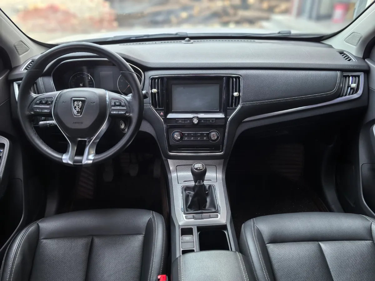 2017 Haval H2 1.5T 150HP L4 6MT,autocango,china used car exporter,china ev exporter,chinese used car exporter,chinese used ev exporter