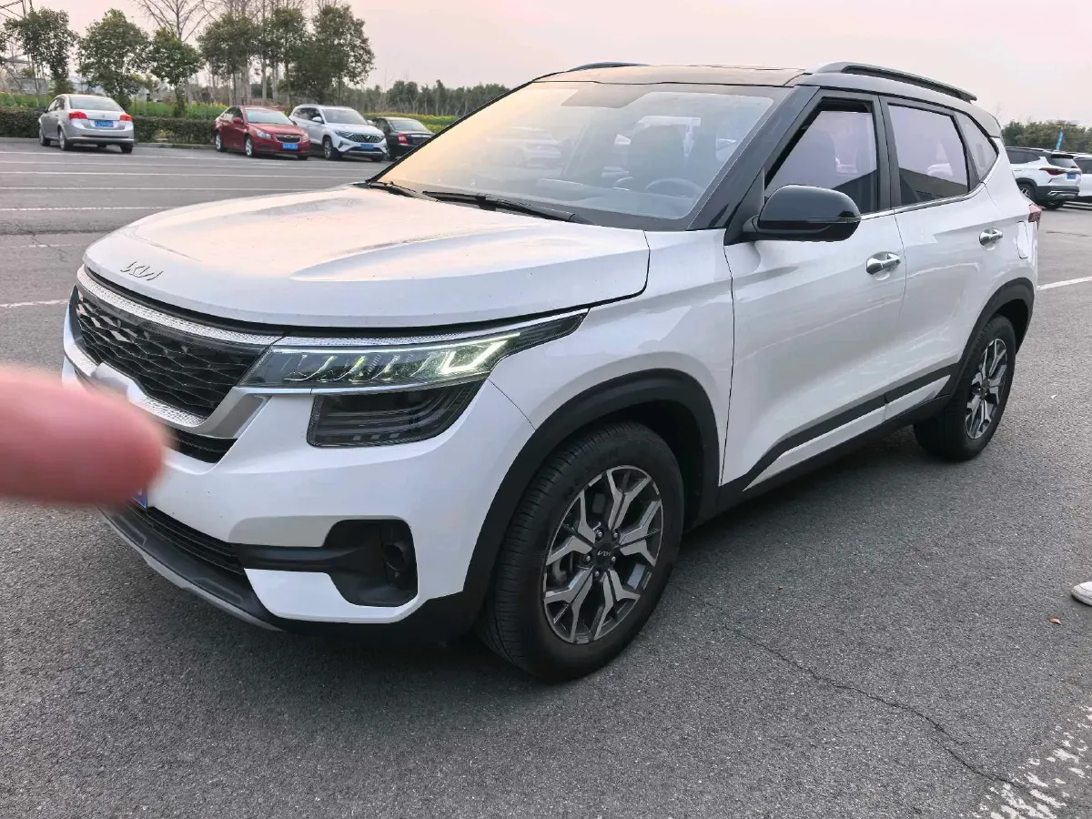 2021 Kia KX3 1.5L 115HP L4 CVT,autocango,china used car exporter,china ev exporter,chinese used car exporter,chinese used ev exporter