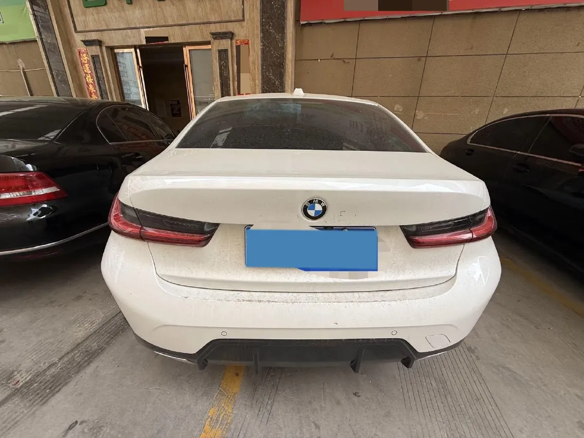 2023 BMW 3 Series 2.0T 184HP L4 8AT,autocango,china used car exporter,china ev exporter,chinese used car exporter,chinese used ev exporter
