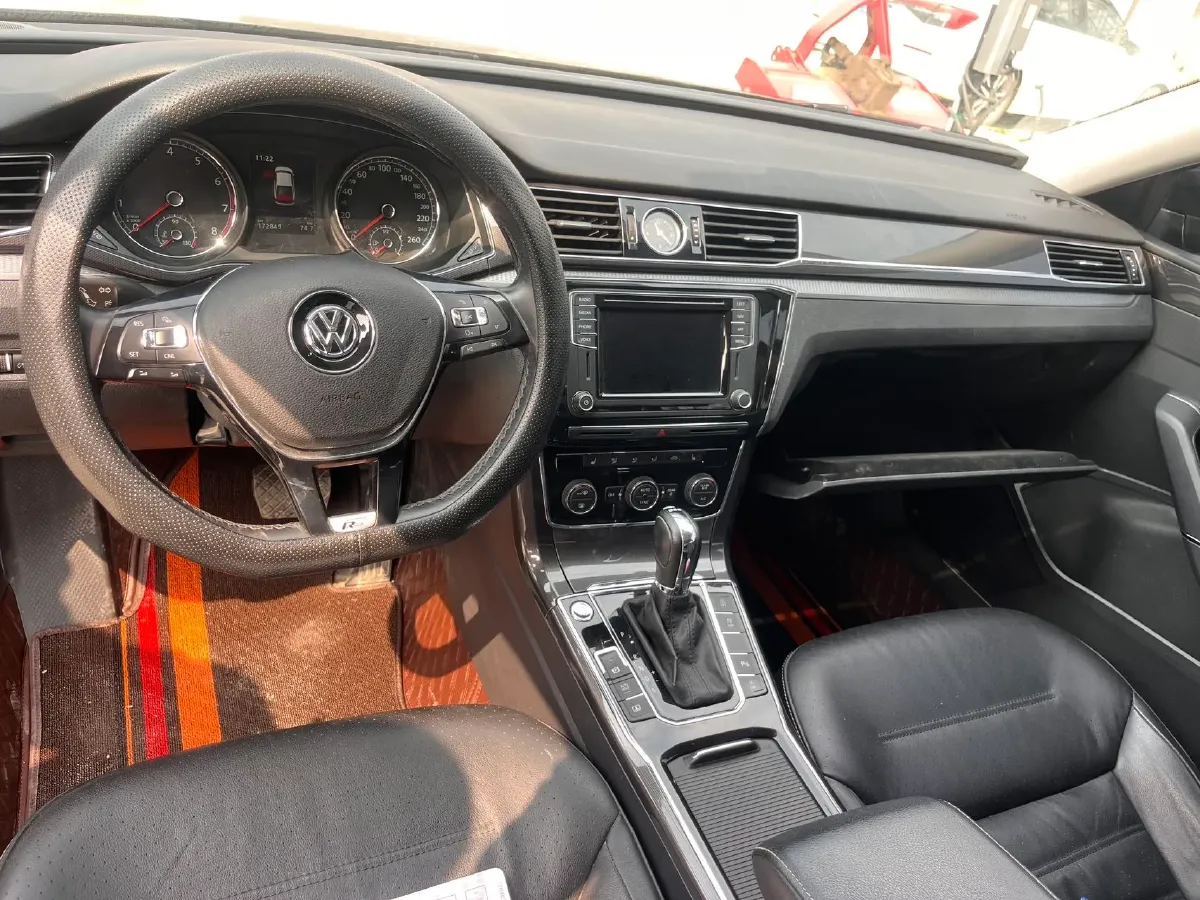 2017 Volkswagen Passat 1.8T 180HP L4 7DCT,autocango,china used car exporter,china ev exporter,chinese used car exporter,chinese used ev exporter