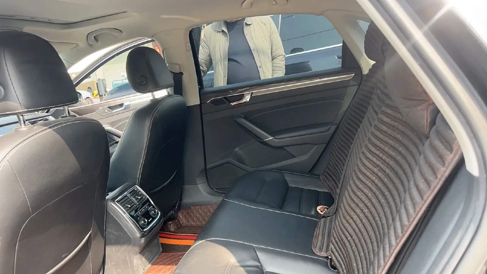 2017 Volkswagen Passat 1.8T 180HP L4 7DCT,autocango,china used car exporter,china ev exporter,chinese used car exporter,chinese used ev exporter