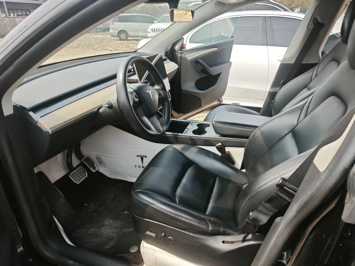 2022 Tesla Model Y BEV 60KWH,autocango,china used car exporter,china ev exporter,chinese used car exporter,chinese used ev exporter