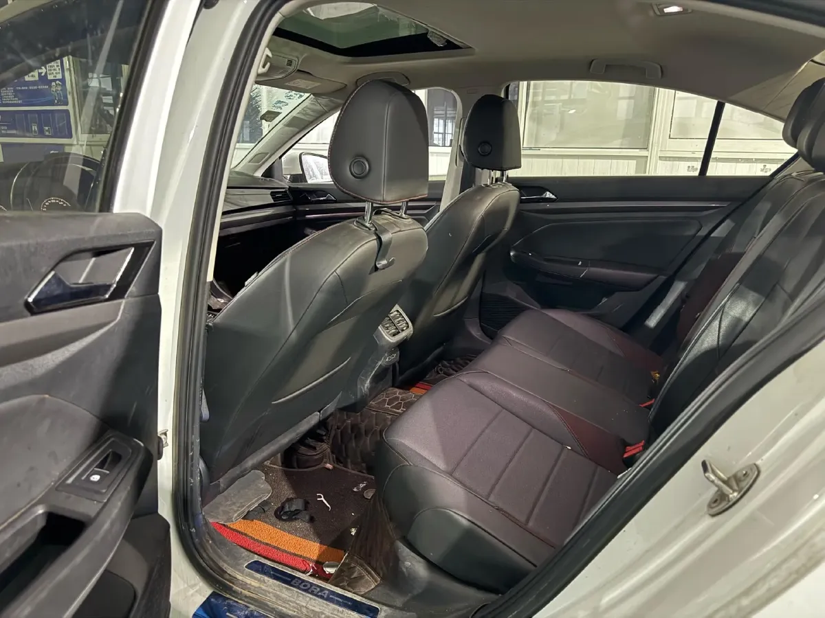 2020 Volkswagen Bora 1.5L 113HP L4 6AT,autocango,china used car exporter,china ev exporter,chinese used car exporter,chinese used ev exporter