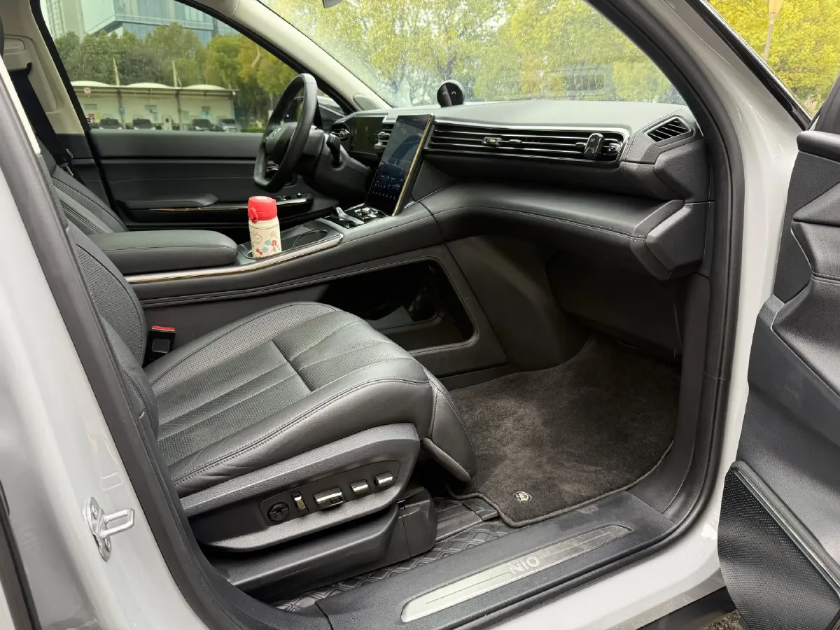 2022 NIO ES8 BEV 100KWH,autocango,china used car exporter,china ev exporter,chinese used car exporter,chinese used ev exporter