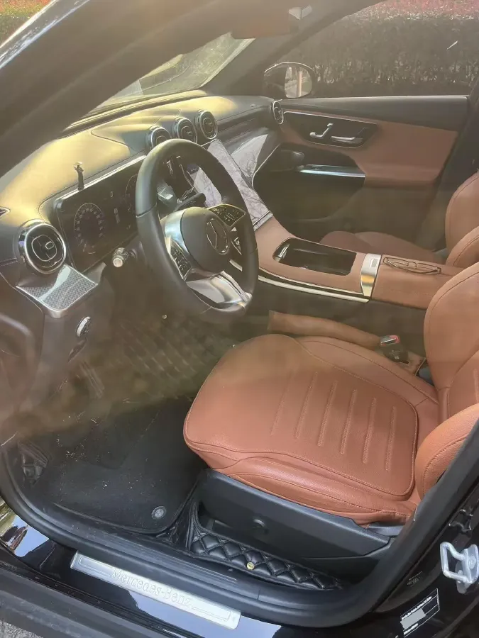 2024 Mercedes-Benz GLC Class 2.0T 204HP L4 9AT,autocango,china used car exporter,china ev exporter,chinese used car exporter,chinese used ev exporter