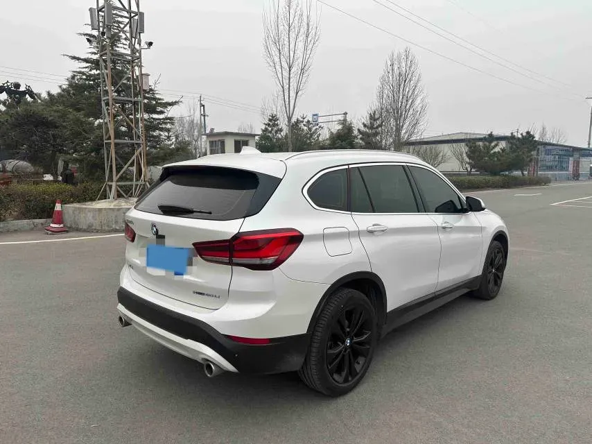 2021 BMW X1 1.5T 140HP L3 7DCT,autocango,china used car exporter,china ev exporter,chinese used car exporter,chinese used ev exporter