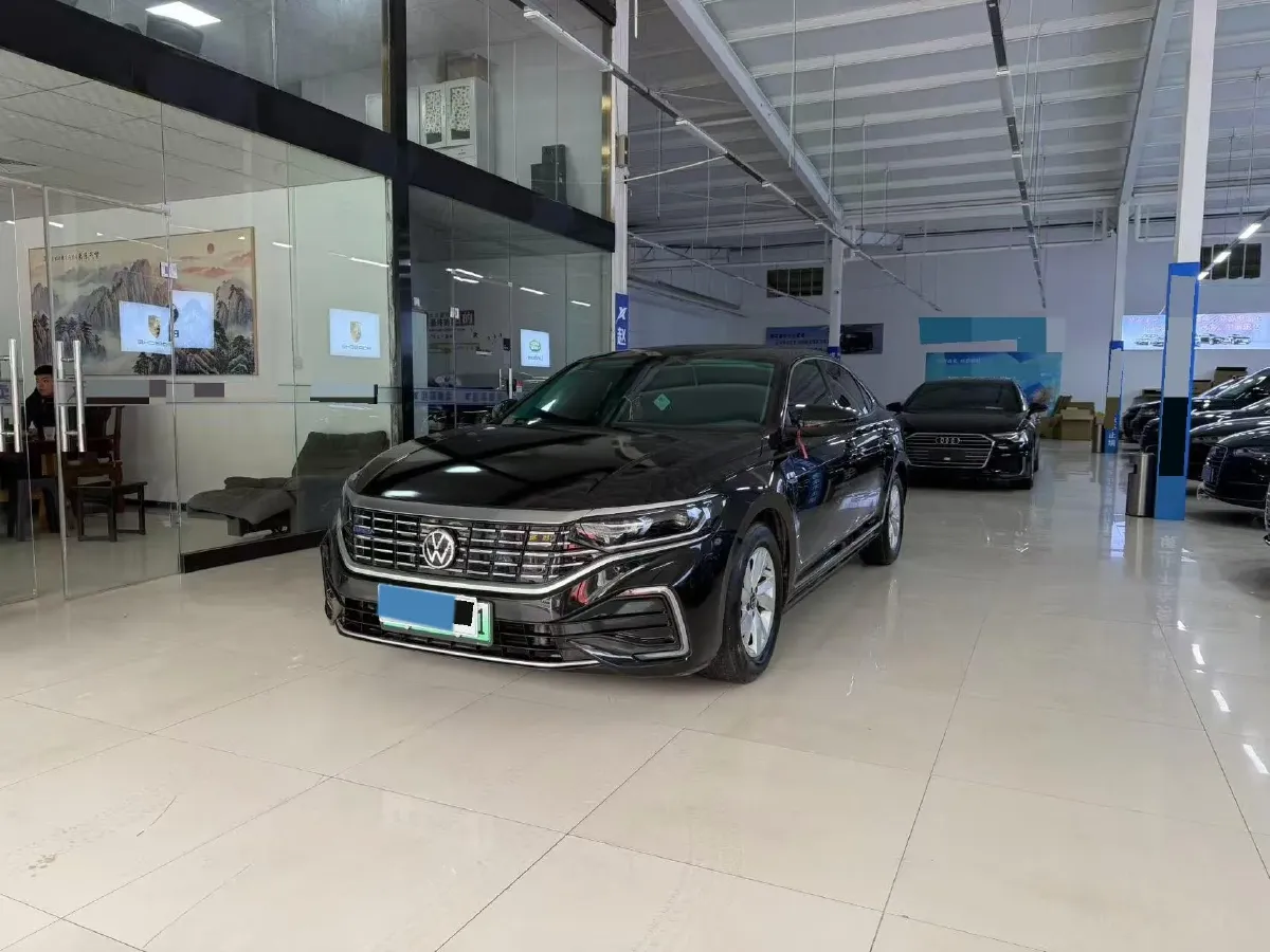 2023 Volkswagen Passat 1.4T 150HP L4 7DCT,autocango,china used car exporter,china ev exporter,chinese used car exporter,chinese used ev exporter