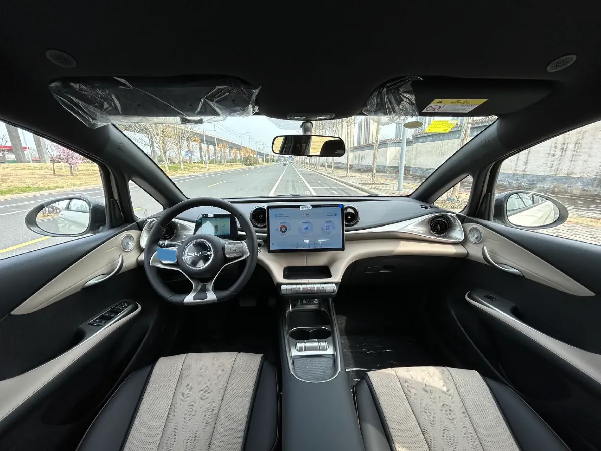 2025 BYD Dolphin BEV 44.928KWH,autocango,china used car exporter,china ev exporter,chinese used car exporter,chinese used ev exporter