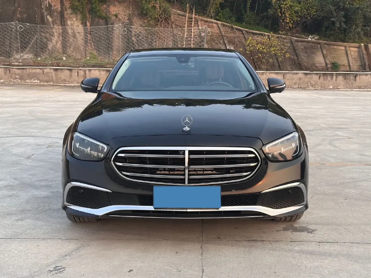 2023 Mercedes-Benz E Class 2.0T 258HP L4 9AT,autocango,china used car exporter,china ev exporter,chinese used car exporter,chinese used ev exporter