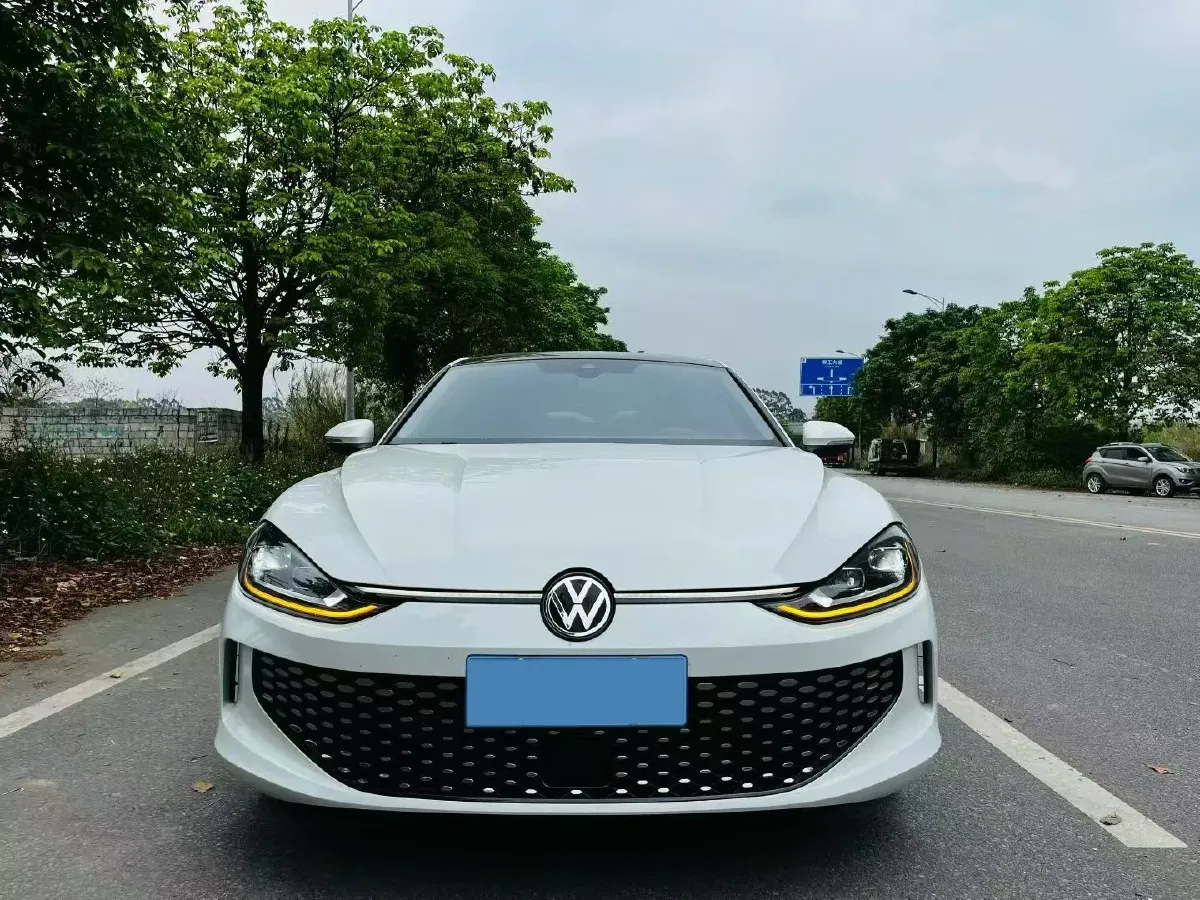 2024 Volkswagen Lamando 1.4T 150HP L4 7DCT,autocango,china used car exporter,china ev exporter,chinese used car exporter,chinese used ev exporter