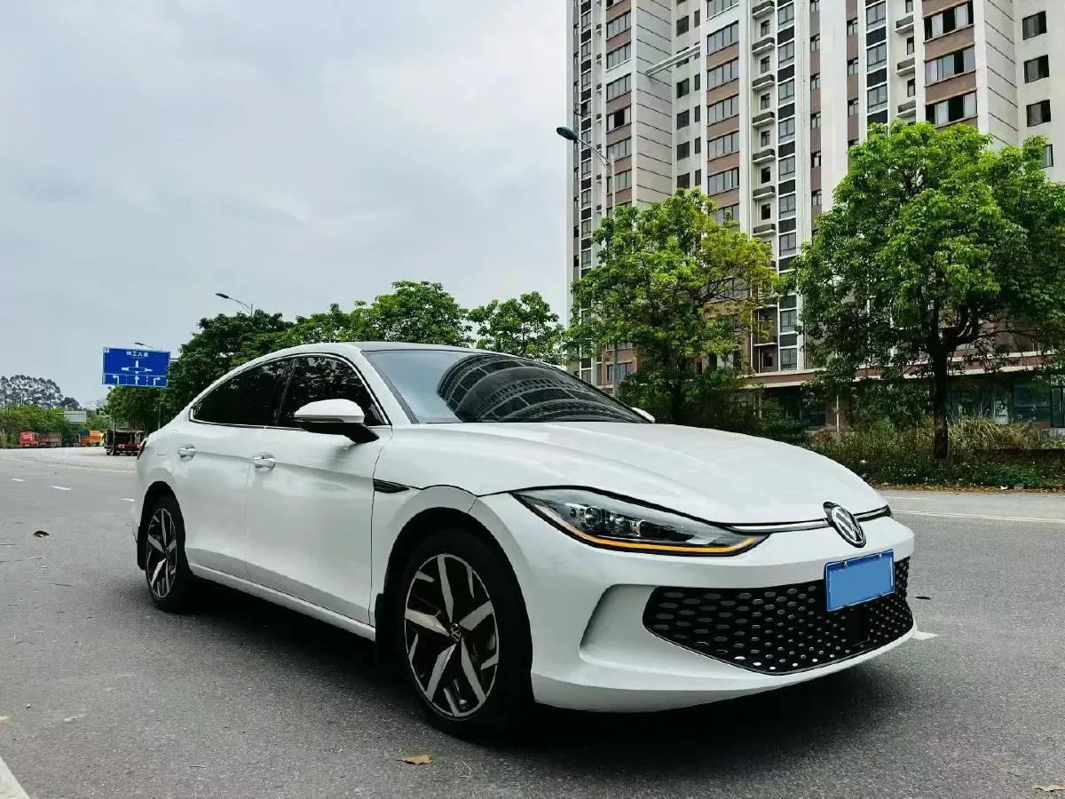 2024 Volkswagen Lamando 1.4T 150HP L4 7DCT,autocango,china used car exporter,china ev exporter,chinese used car exporter,chinese used ev exporter