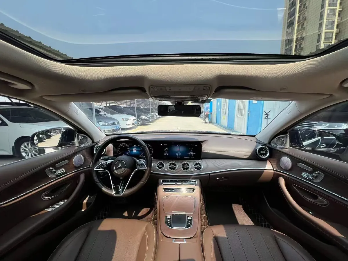 2023 Mercedes-Benz E Class 2.0T 258HP L4 9AT,autocango,china used car exporter,china ev exporter,chinese used car exporter,chinese used ev exporter