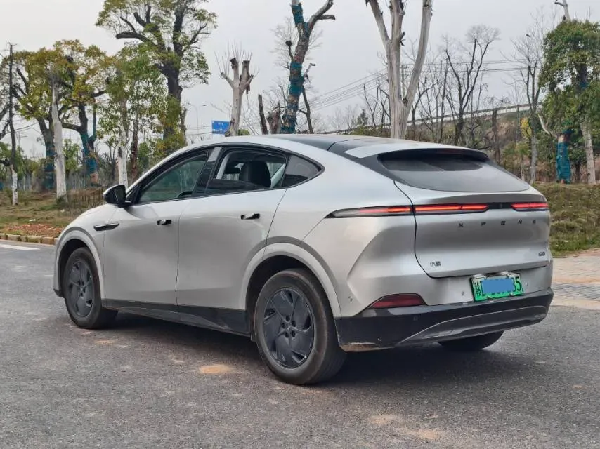 2025 Xpeng G6 BEV 68.5KWH,autocango,china used car exporter,china ev exporter,chinese used car exporter,chinese used ev exporter