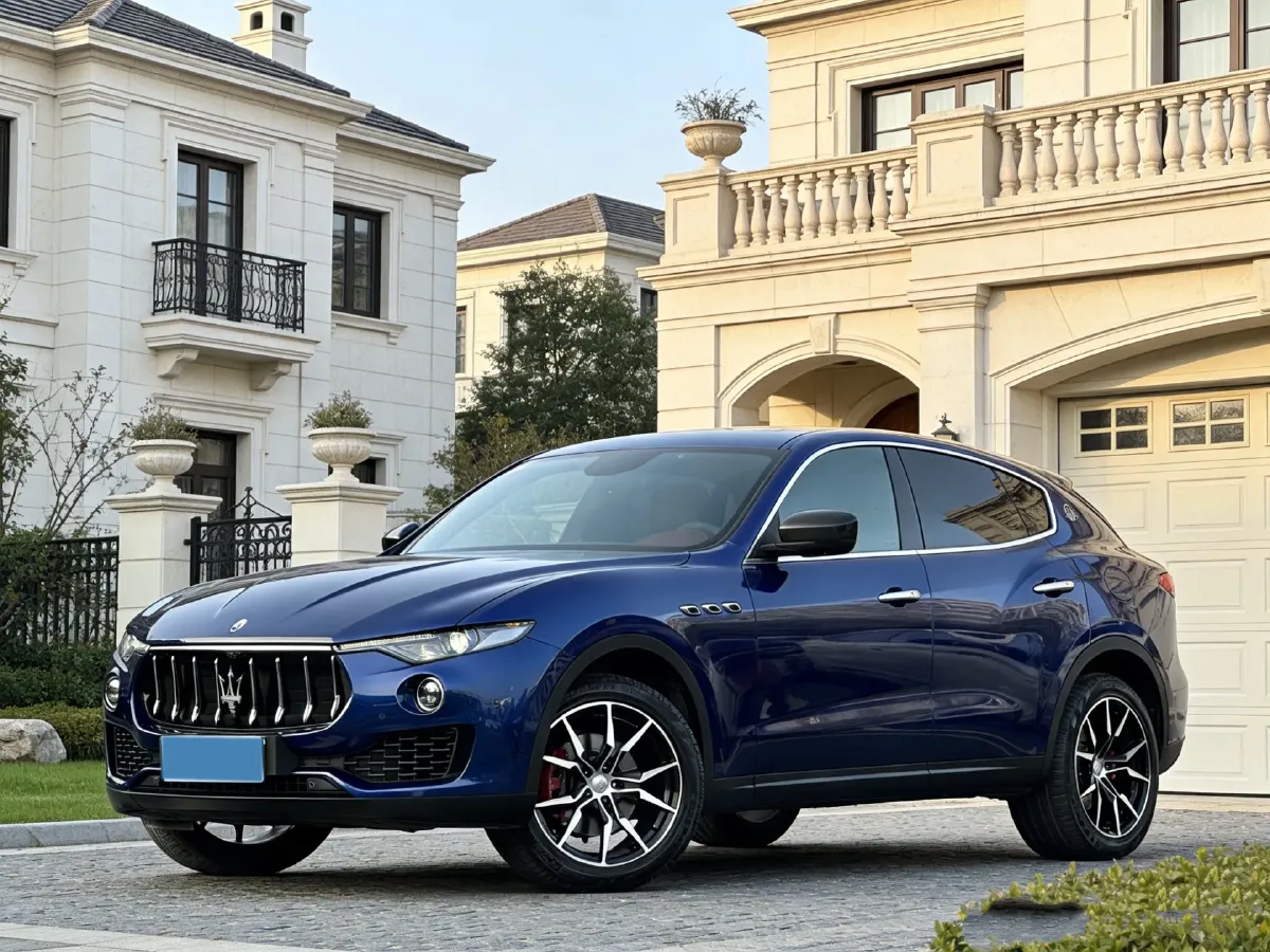 2018 Maserati Levante 3.0T 350HP V6 8AT,autocango,china used car exporter,china ev exporter,chinese used car exporter,chinese used ev exporter