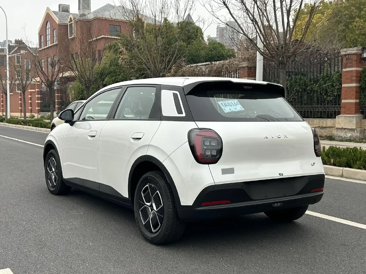 2025 Aion AION UT BEV,autocango,china used car exporter,china ev exporter,chinese used car exporter,chinese used ev exporter