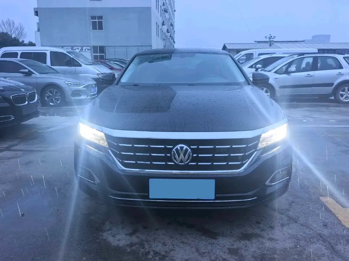 2019 Skoda Kodiak 2.0T 186HP L4 7DCT,autocango,china used car exporter,china ev exporter,chinese used car exporter,chinese used ev exporter