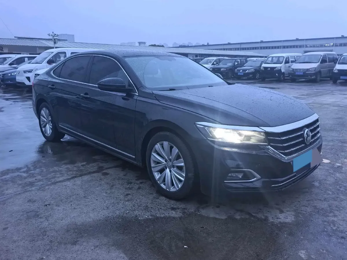 2019 Skoda Kodiak 2.0T 186HP L4 7DCT,autocango,china used car exporter,china ev exporter,chinese used car exporter,chinese used ev exporter