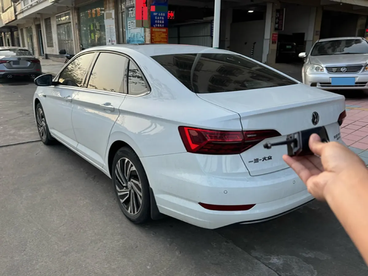 2020 Volkswagen Sagitar 1.4T 150HP L4 7DCT,autocango,china used car exporter,china ev exporter,chinese used car exporter,chinese used ev exporter