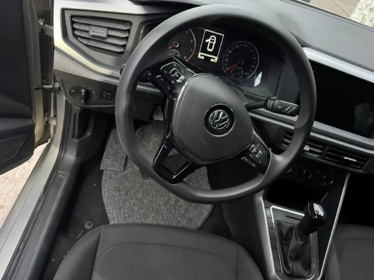2019 Volkswagen Polo 1.5L 113HP L4 6AT,autocango,china used car exporter,china ev exporter,chinese used car exporter,chinese used ev exporter