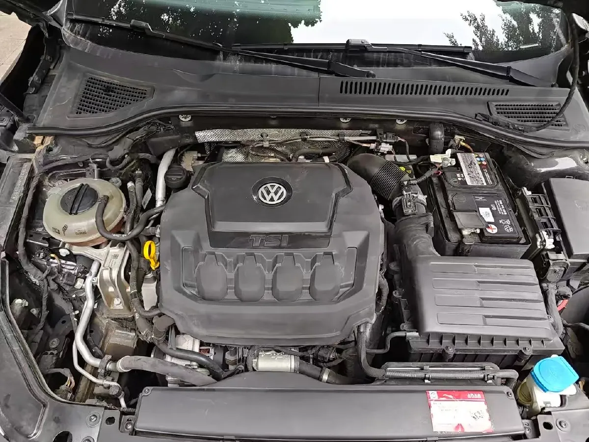 2019 Skoda Kodiak 2.0T 186HP L4 7DCT,autocango,china used car exporter,china ev exporter,chinese used car exporter,chinese used ev exporter