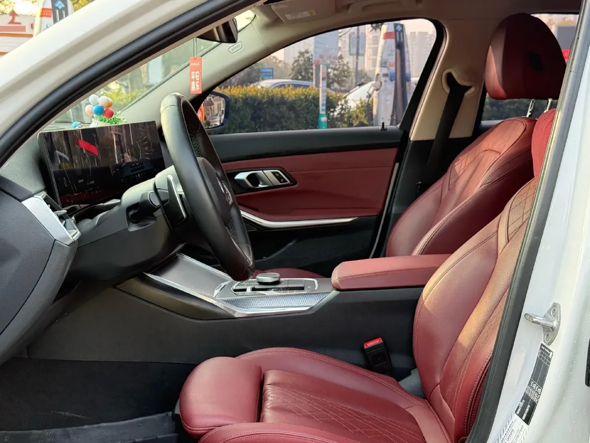 2024 BMW 3 Series 2.0T 184HP L4 8AT,autocango,china used car exporter,china ev exporter,chinese used car exporter,chinese used ev exporter