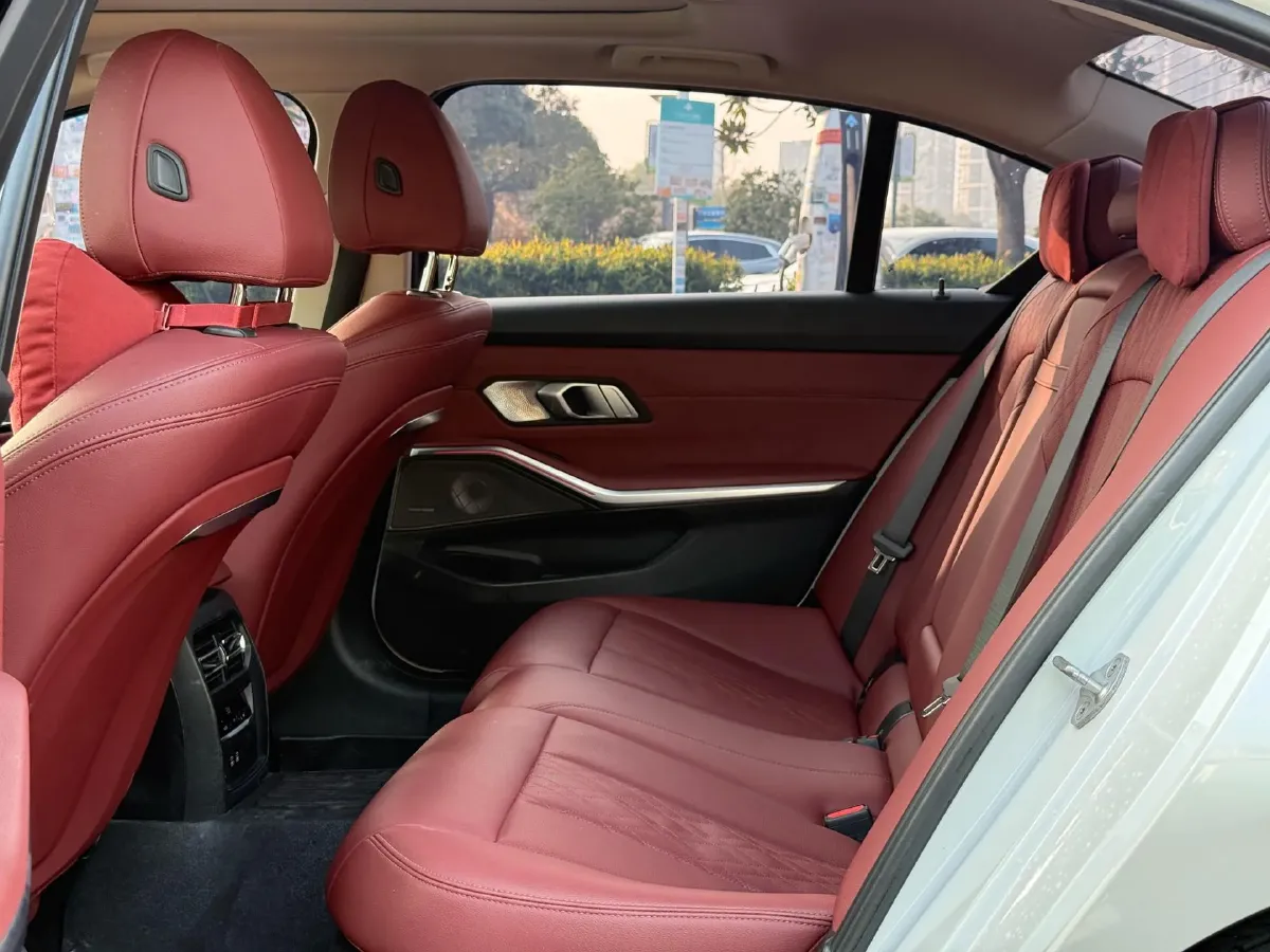 2024 BMW 3 Series 2.0T 184HP L4 8AT,autocango,china used car exporter,china ev exporter,chinese used car exporter,chinese used ev exporter