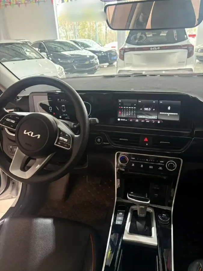 2023 Kia Seltos 1.5L 115HP L4 CVT,autocango,china used car exporter,china ev exporter,chinese used car exporter,chinese used ev exporter