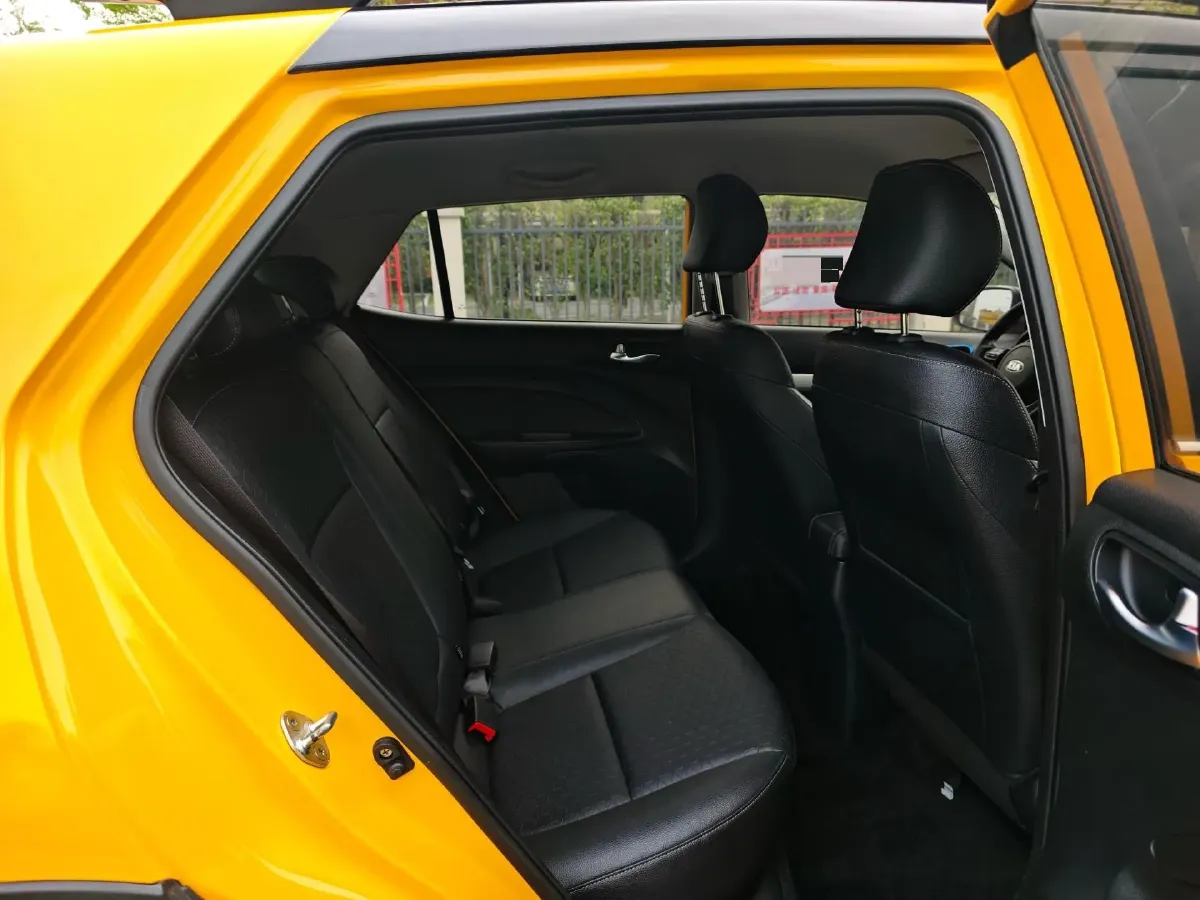 2019 Kia KX1 1.4L 100HP L4 6AT,autocango,china used car exporter,china ev exporter,chinese used car exporter,chinese used ev exporter