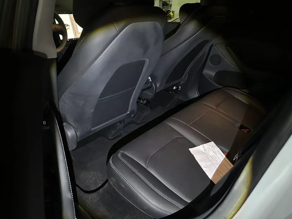 2022 Tesla Model Y BEV 60KWH,autocango,china used car exporter,china ev exporter,chinese used car exporter,chinese used ev exporter