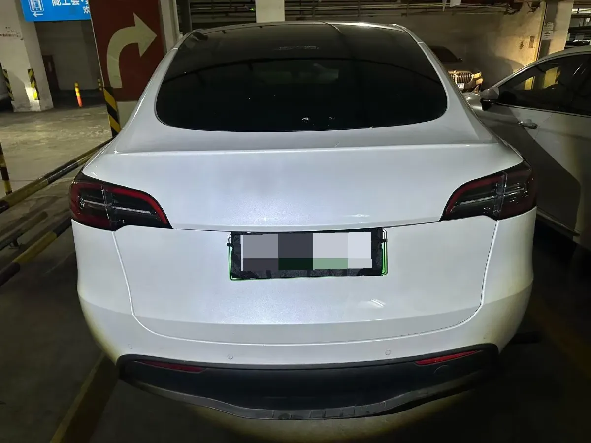 2022 Tesla Model Y BEV 60KWH,autocango,china used car exporter,china ev exporter,chinese used car exporter,chinese used ev exporter