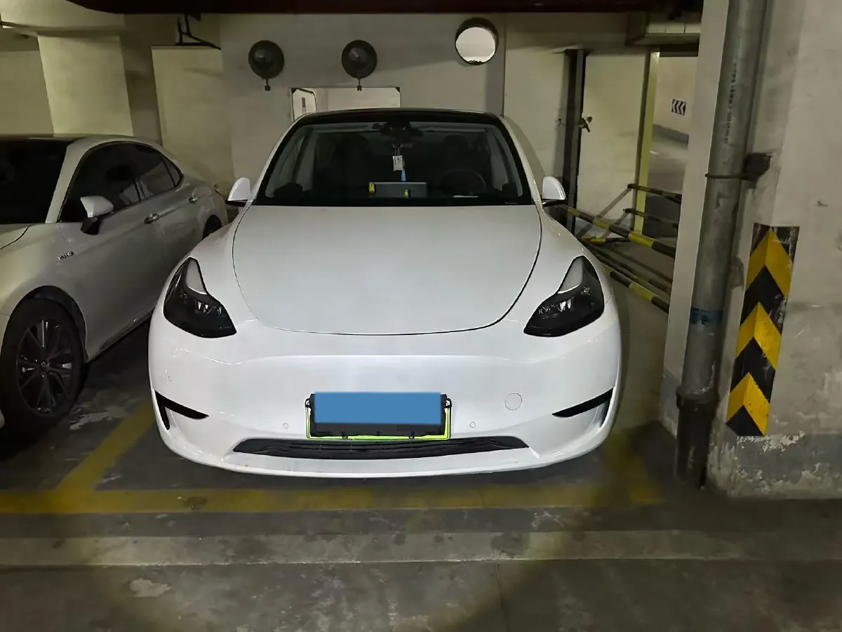 2022 Tesla Model Y BEV 60KWH,autocango,china used car exporter,china ev exporter,chinese used car exporter,chinese used ev exporter