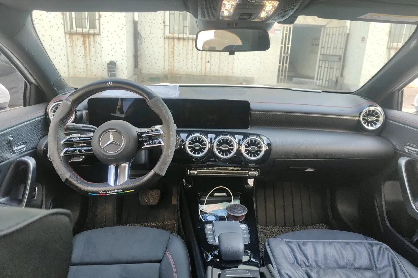 2024 Mercedes-Benz A Class 1.3T 163HP L4 7DCT,autocango,china used car exporter,china ev exporter,chinese used car exporter,chinese used ev exporter