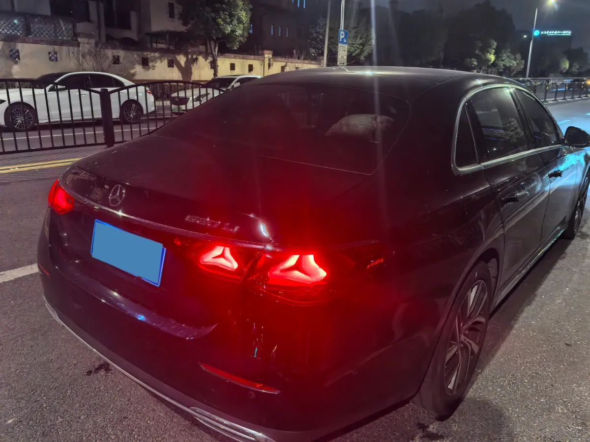 2024 Mercedes-Benz E Class 2.0T 258HP L4 9AT,autocango,china used car exporter,china ev exporter,chinese used car exporter,chinese used ev exporter