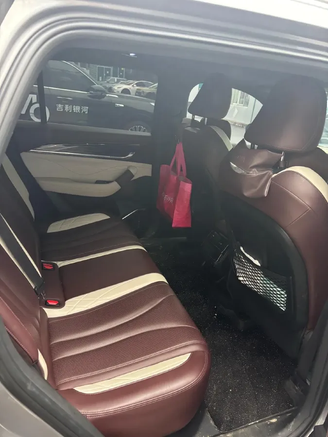 2021 Geely Monjaro 2.0T 218HP L4 7DCT,autocango,china used car exporter,china ev exporter,chinese used car exporter,chinese used ev exporter