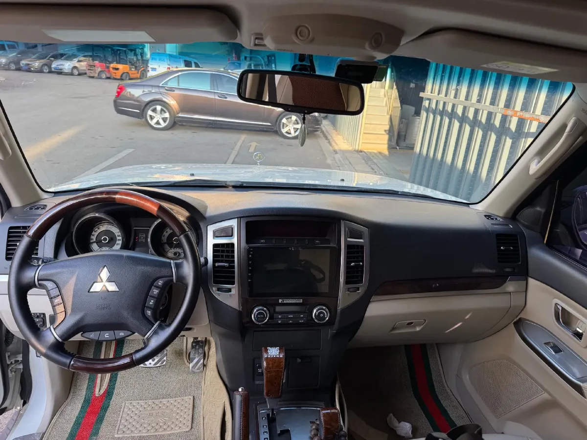 2017 Honda Jade 1.8L 141HP L4 5AT,autocango,china used car exporter,china ev exporter,chinese used car exporter,chinese used ev exporter