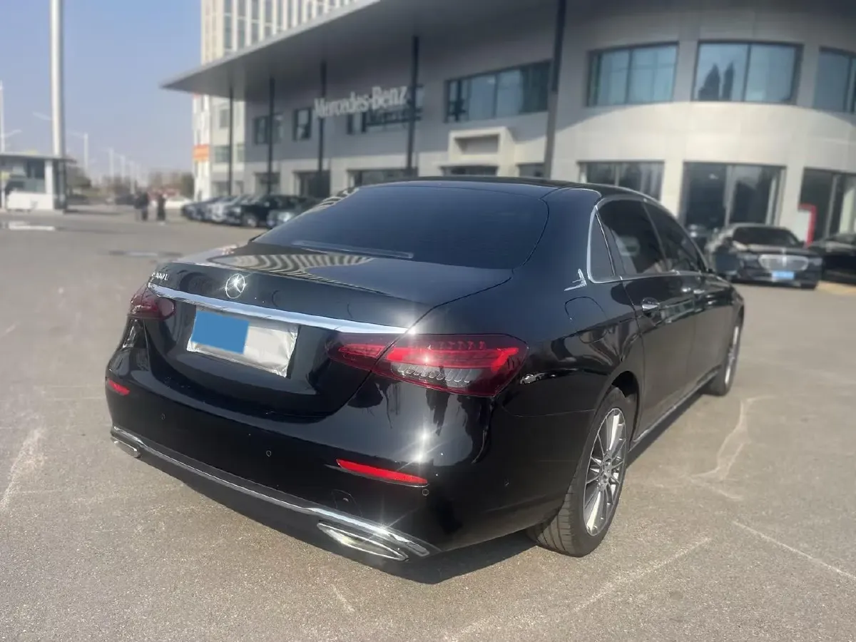 2023 Mercedes-Benz E Class 2.0T 197HP L4 9AT,autocango,china used car exporter,china ev exporter,chinese used car exporter,chinese used ev exporter