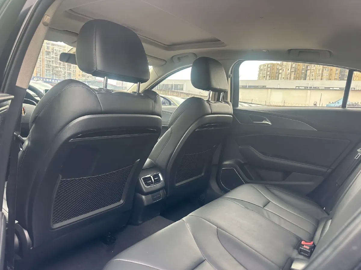 2020 HongQi H5 1.5T 169HP L4 7DCT,autocango,china used car exporter,china ev exporter,chinese used car exporter,chinese used ev exporter