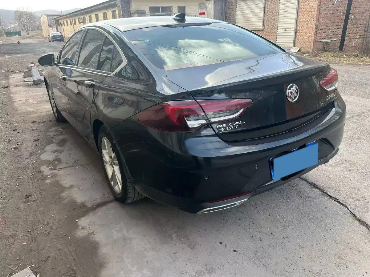 2022 Buick Regal 1.5T 169HP L4 9AT,autocango,china used car exporter,china ev exporter,chinese used car exporter,chinese used ev exporter