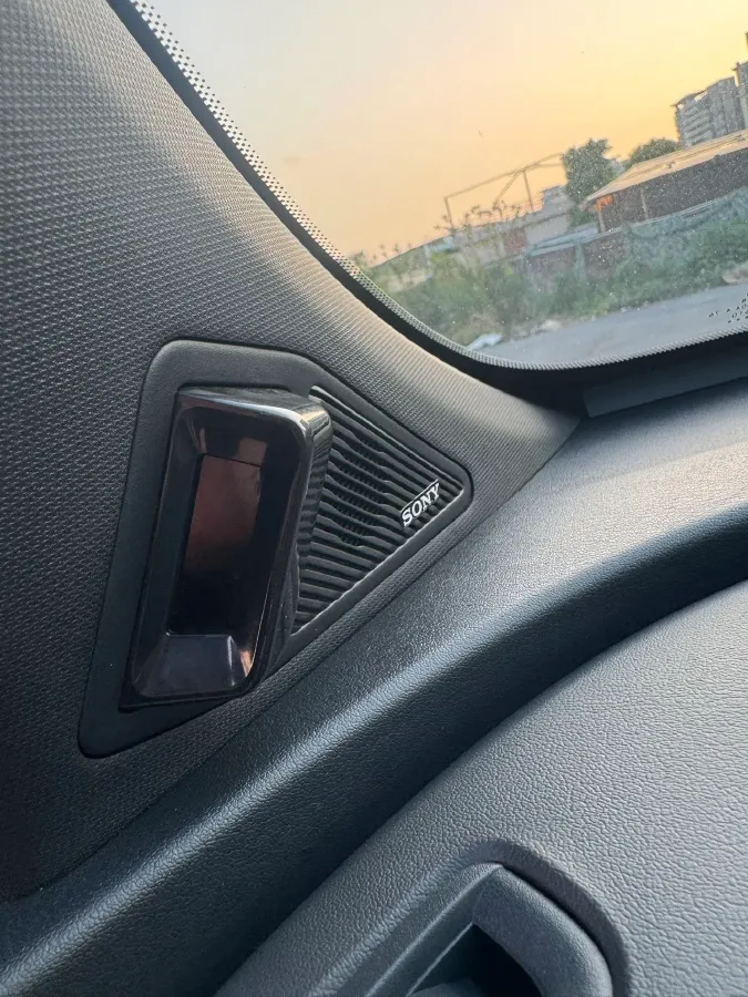 2021 ChangAn UNI-T 1.5T 180HP L4 7DCT,autocango,china used car exporter,china ev exporter,chinese used car exporter,chinese used ev exporter