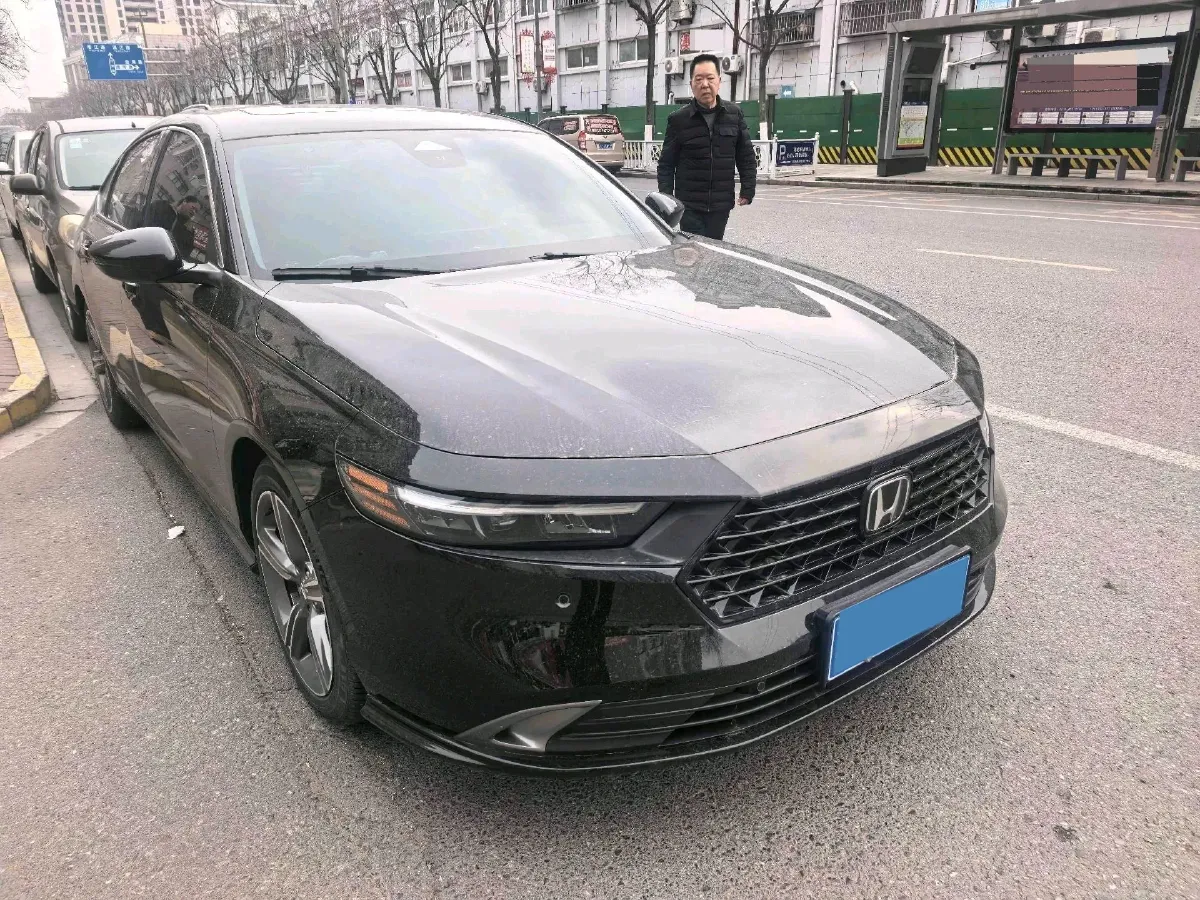 2025 Honda Accord 1.5T 192HP L4 CVT,autocango,china used car exporter,china ev exporter,chinese used car exporter,chinese used ev exporter